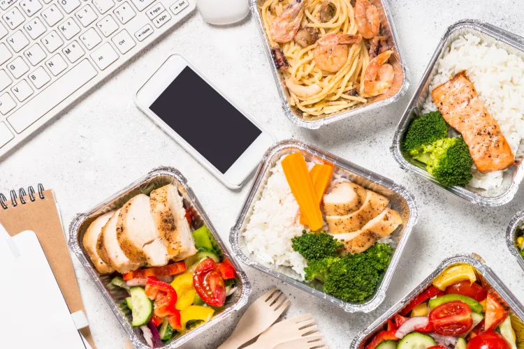 The Ultimate Guide to Weight Loss Meal Delivery Plans in 2025