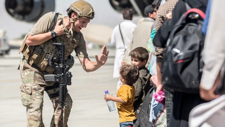 US Evacuates Diplomats and Military Families from Middle East